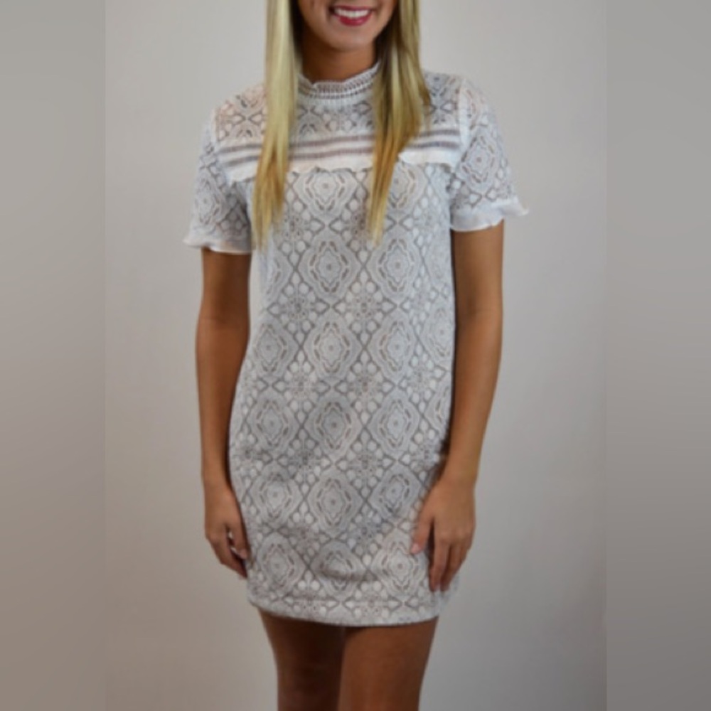 Evelyn White Lace Mock Neck Short Sleeve Shift Mini Dress